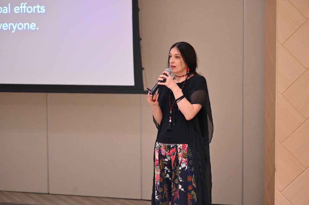 Dina Baenninger, QUANTUM LEAP WORKSHOP | YOU² What Does a World That Works for Everyone Look Like for You?, TechSauce Global Summit 2025